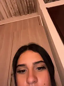 violet-333 webcam