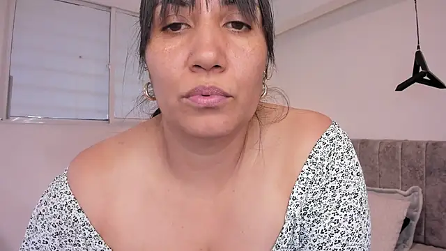 GiaFox_ webcam