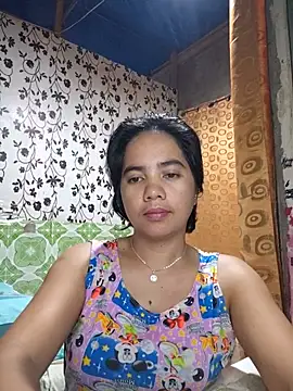 LoveSammantha24xxx webcam