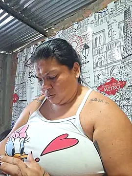 Juli_Powl webcam