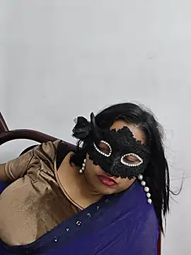 Cute-aryaa webcam