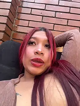 Cherry_Charlottee webcam