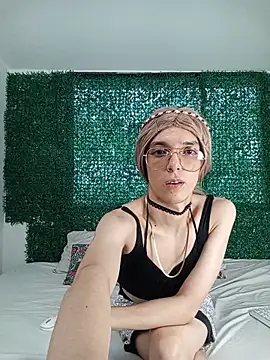 allison_pearzon webcam