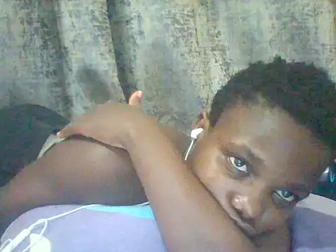 tina_2030 webcam
