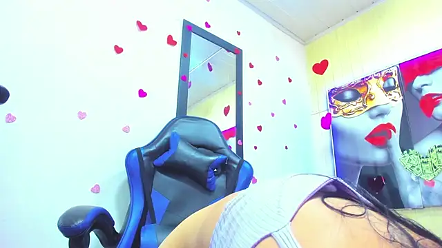 tamara_bloom20xx webcam