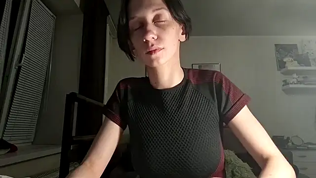secrettt_poison webcam