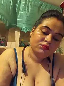 Pallavi_bhabi live cam on StripChat