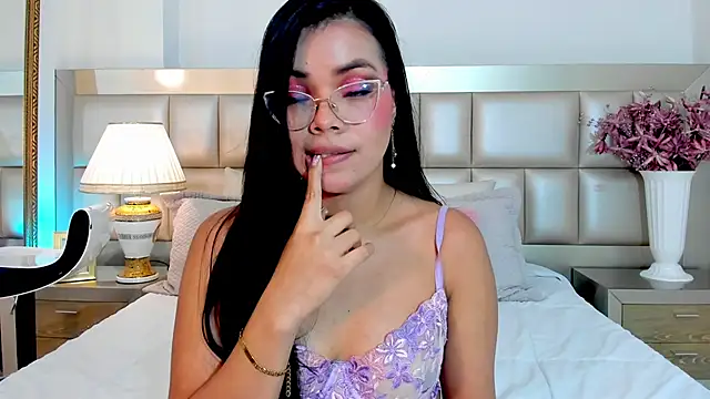 AliceLavenders webcam
