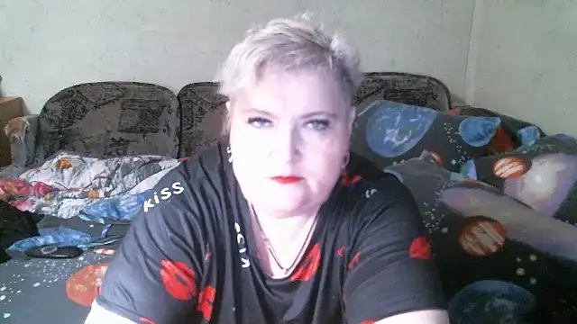 lana555 - Lana555's free webcam - UK Sex Cams