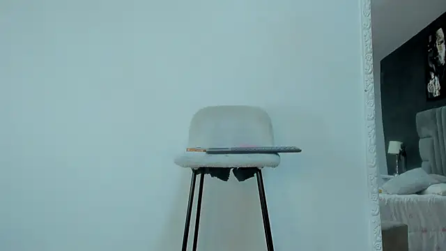isa_lancaster live sex cam