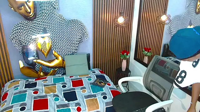 Chris_Hott live sex cam