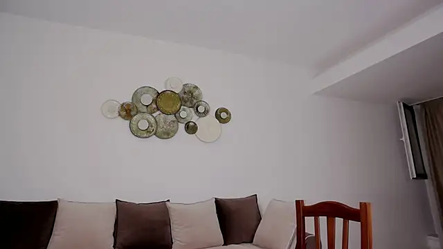 BelovedKhlloee webcam