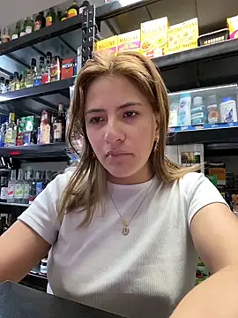 Andrea_19blonde webcam