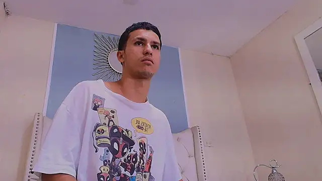 Marcus_Jeron webcam