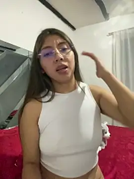Sara-cooper2 webcam