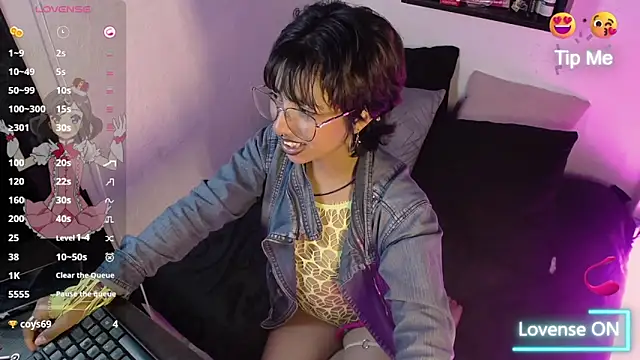 lunarichy22 webcam