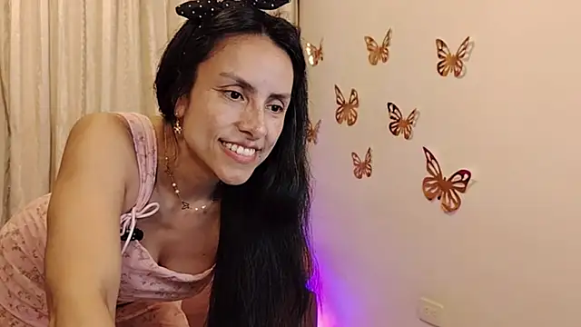 Bella_Exhibition webcam