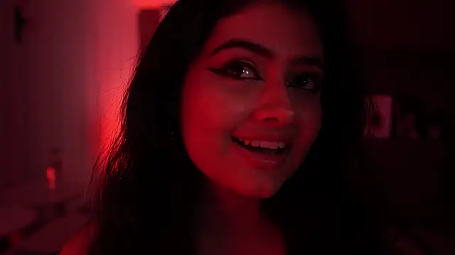 Madison_Flame webcam