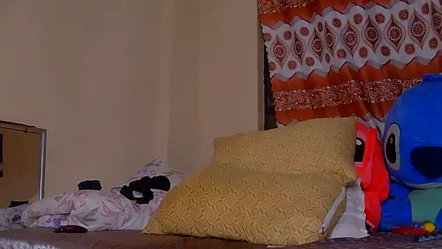 Nova_vybes webcam