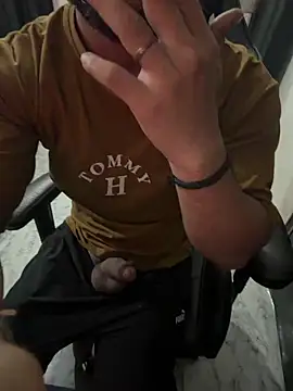 Kartikkartik8595 live sex cam