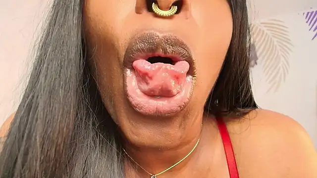 justnala_ - Justnala_'s free webcam - UK Sex Cams