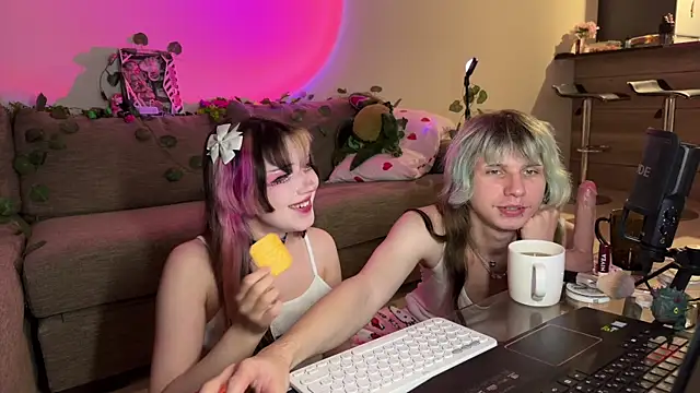 h3ntai_baby (Ask my age) - doggy style