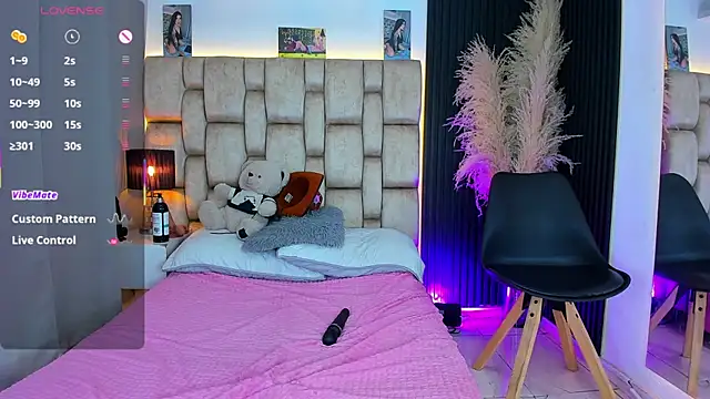 little_sophie18 webcam