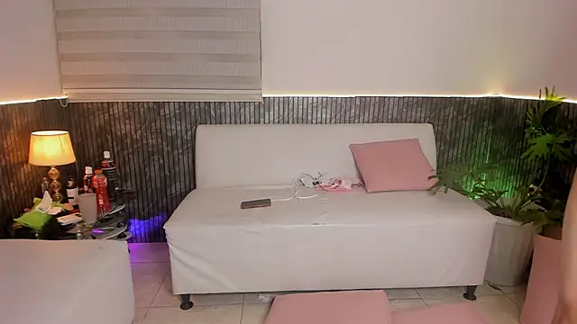 Luxury_r3veng3 webcam
