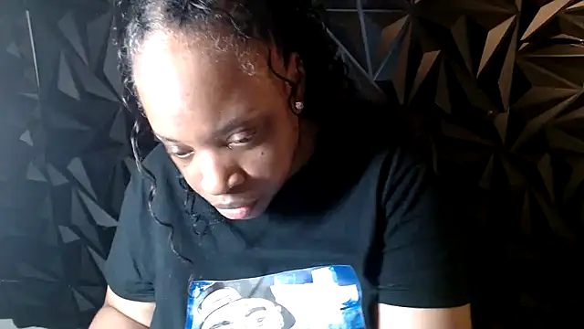 Sexymona1218 webcam