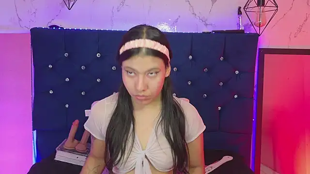 dakotaa_johnson - Dakotaa_Johnson's free webcam - UK Sex Cams