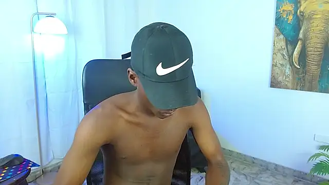 alexaandro18 webcam
