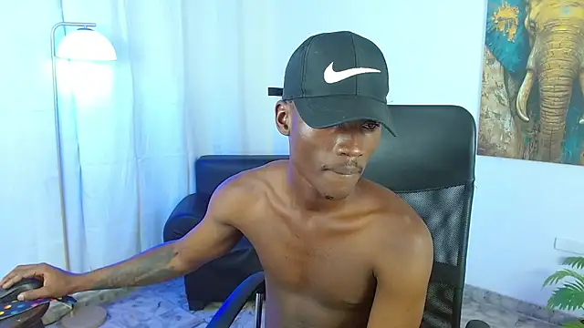 alexaandro18 webcam