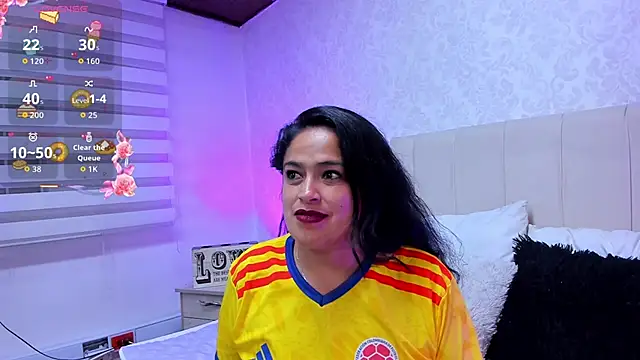 MaluRivers live cam on StripChat