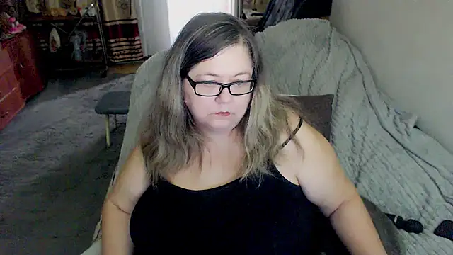 sex2 (F mature) - naked, squirt