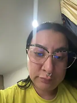 abril_luv - Abril_Luv's free webcam - UK Sex Cams