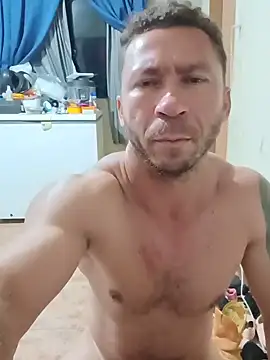 RobertoLuiz84 live sex cam