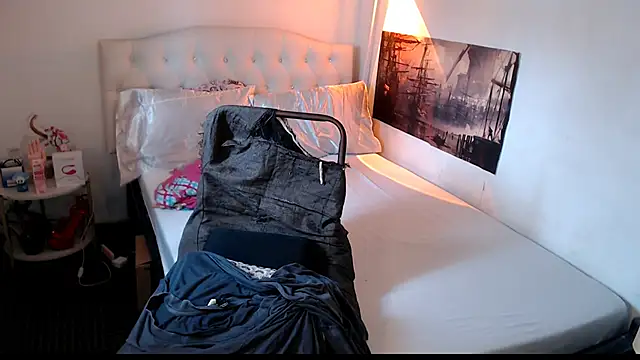 NinaDOM4CUM webcam