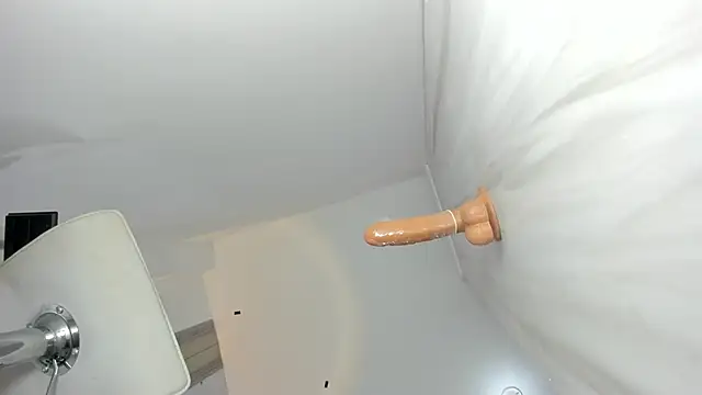 Nina_Velvet69