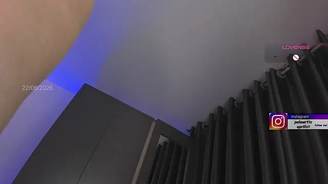 aprilx1 - Aprilx1's free webcam - UK Sex Cams