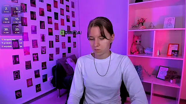 gloria_bubble live cam on StripChat
