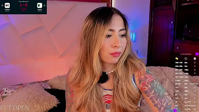 abbymodell1 live cam on StripChat