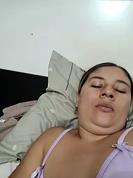 selena_gomez2 webcam