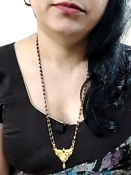 Yazhini-Cam webcam