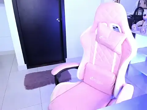 cristina697 webcam