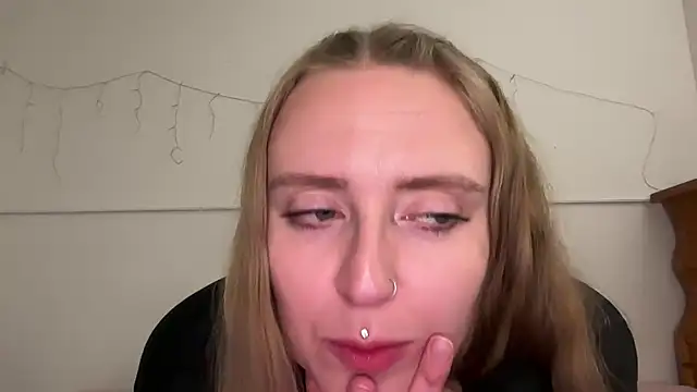 pattyworld69 (F young) - finger myself