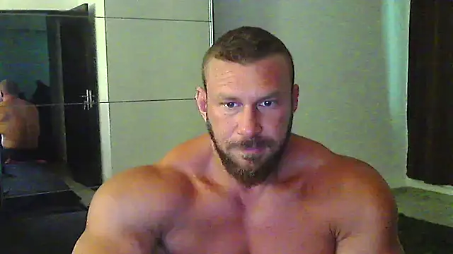 muscularkevin - Muscularkevin's free webcam - UK Sex Cams