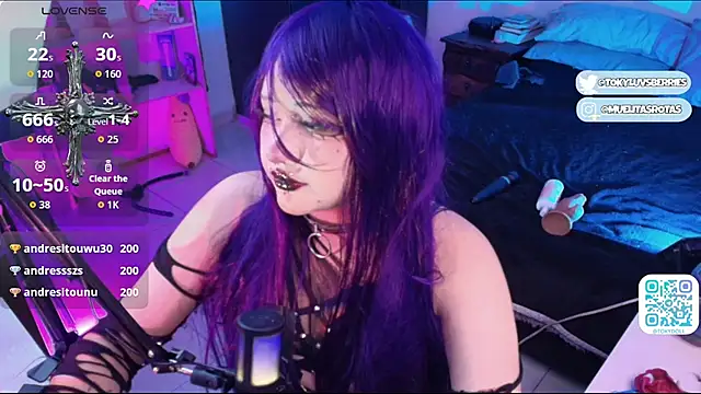 toky_doll webcam