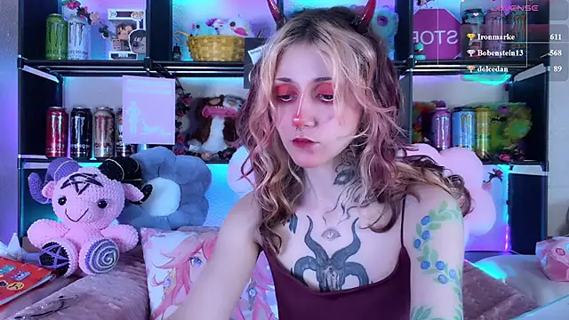 _Devill_Baby webcam