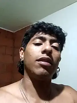 SkinniYamo webcam