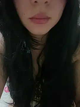 sarinha777 (F young) - Dando de 4